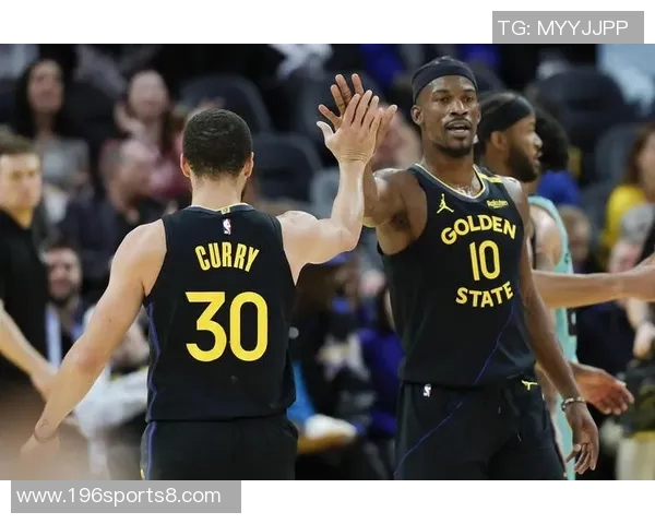 2017年勇士与爵士激战回顾：一场精彩的NBA季后赛对决分析